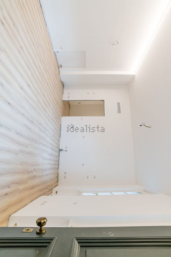 appartamento in vendita a Como in zona Piazza Volta