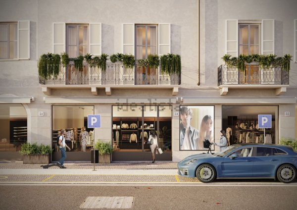 appartamento in vendita a Como in zona Como Centro