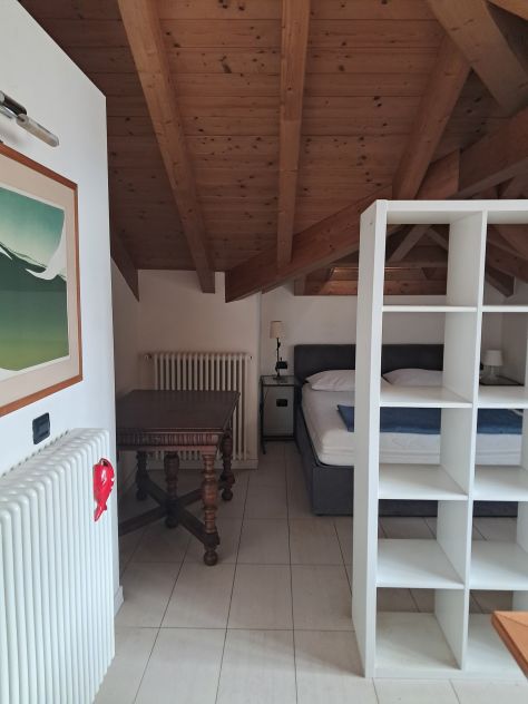 appartamento in vendita a Como in zona Borghi