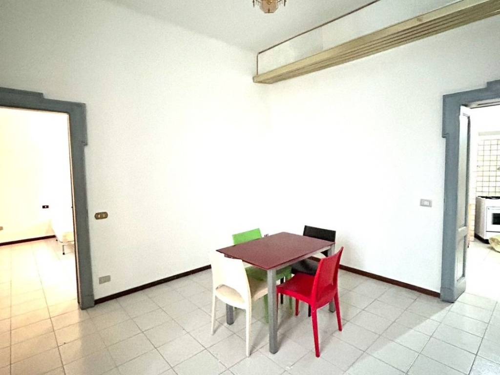 appartamento in vendita a Como in zona Caserme