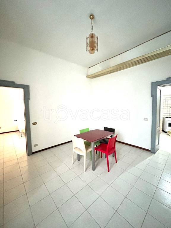 appartamento in vendita a Como in zona Caserme