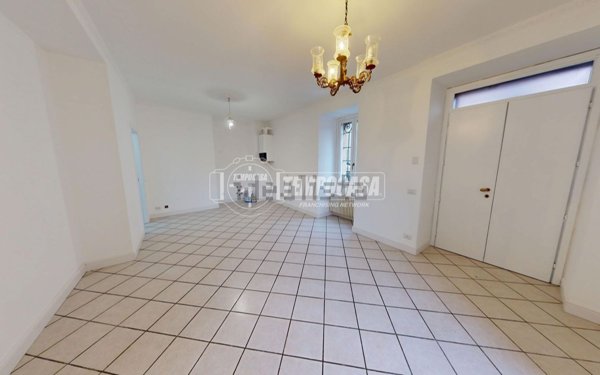 appartamento in vendita a Como in zona Sagnino