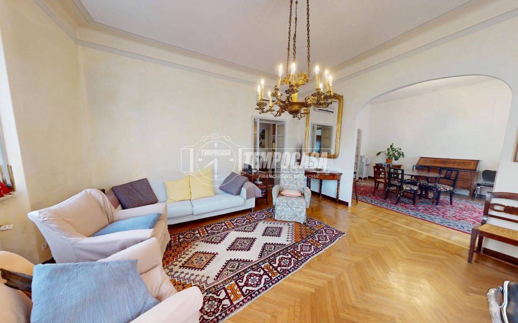 appartamento in vendita a Como in zona Valduce