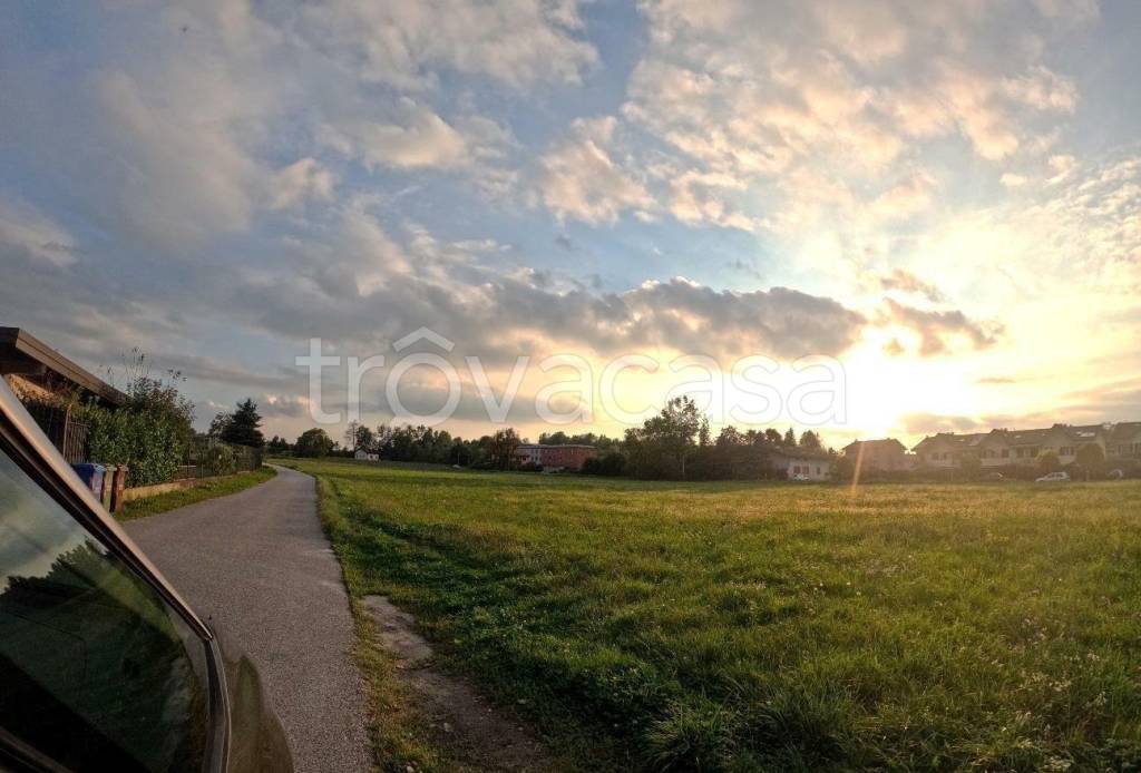 ufficio in vendita a Como in zona Albate