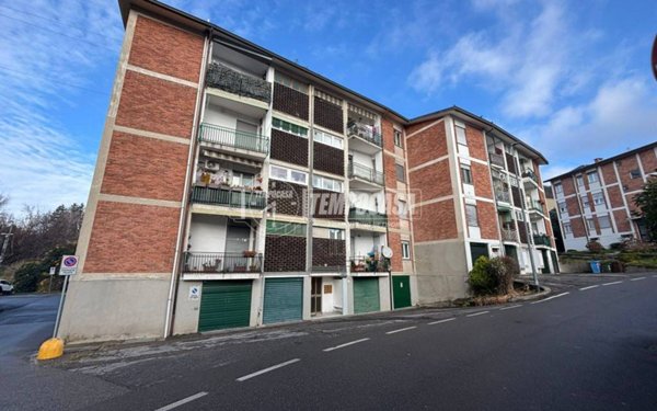 appartamento in vendita a Como in zona Prestino