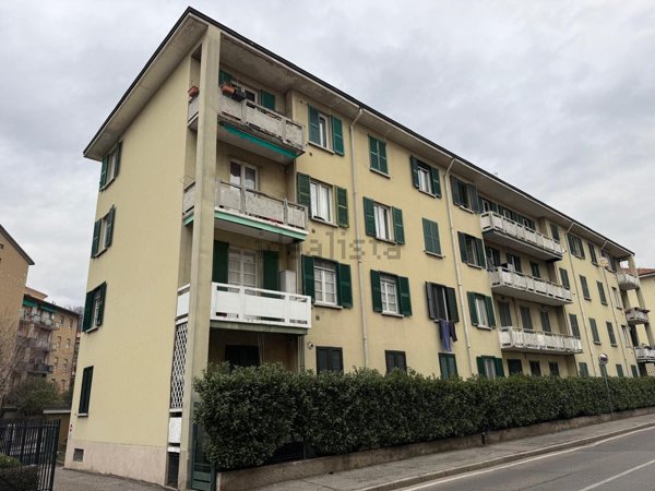 appartamento in vendita a Como in zona Camerlata