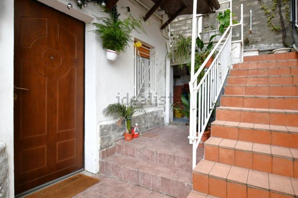 appartamento in vendita a Como in zona Borghi