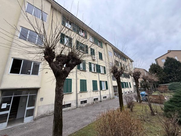 appartamento in vendita a Como in zona Camerlata