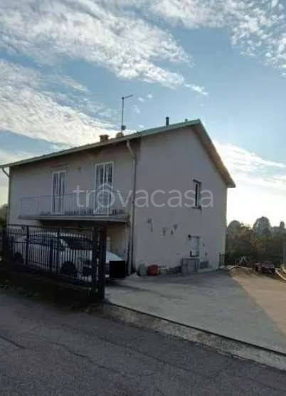 casa indipendente in vendita a Como in zona Trecallo