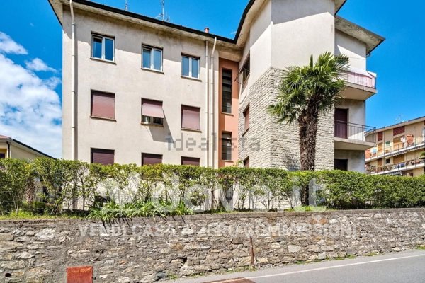 appartamento in vendita a Como in zona Como Centro