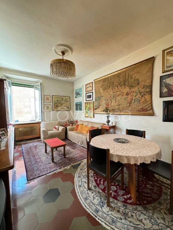 appartamento in vendita a Como in zona Como Centro