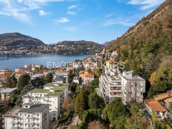 appartamento in vendita a Como in zona Prudenziana