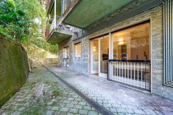 appartamento in vendita a Como in zona Valduce