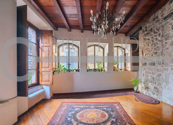 appartamento in vendita a Como in zona Como Centro