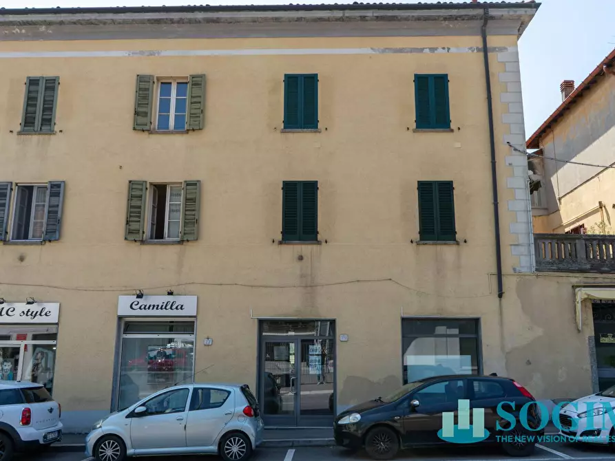 negozio in vendita a Como in zona Rebbio