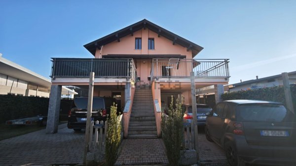 casa indipendente in vendita a Como