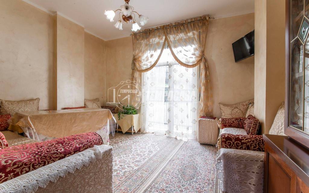 appartamento in vendita a Como in zona Ponte Chiasso