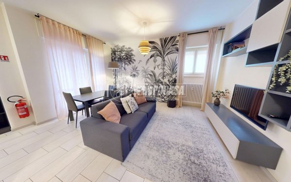 appartamento in vendita a Como in zona Como Centro