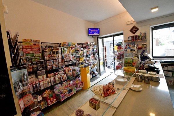 negozio in vendita a Como