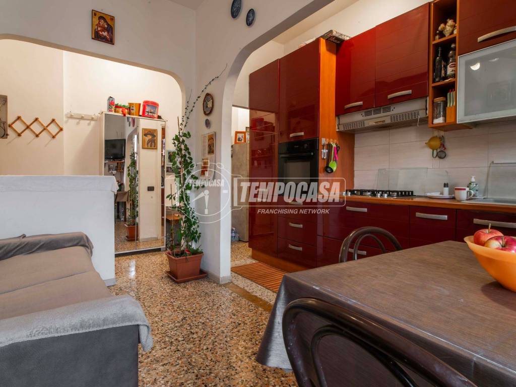 appartamento in vendita a Como in zona Camerlata