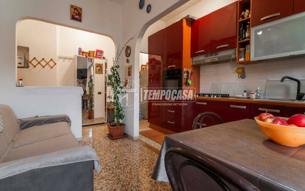 appartamento in vendita a Como in zona Camerlata