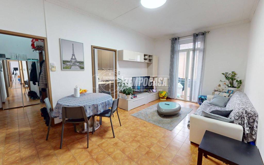 appartamento in vendita a Como in zona Rebbio