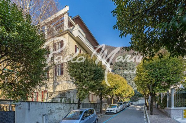 appartamento in vendita a Como in zona Valduce
