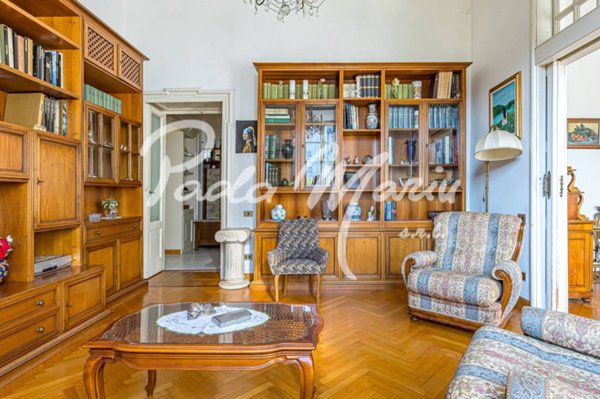 appartamento in vendita a Como in zona Valduce