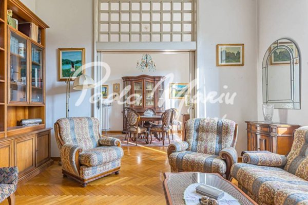 appartamento in vendita a Como in zona Valduce