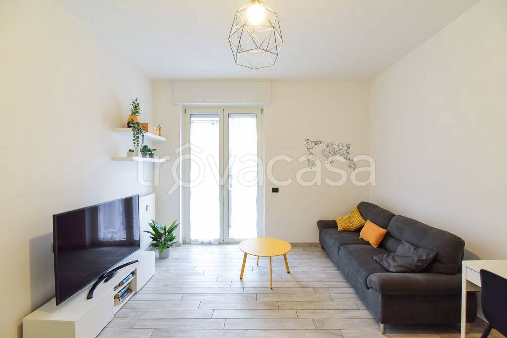 appartamento in vendita a Como in zona Como Centro