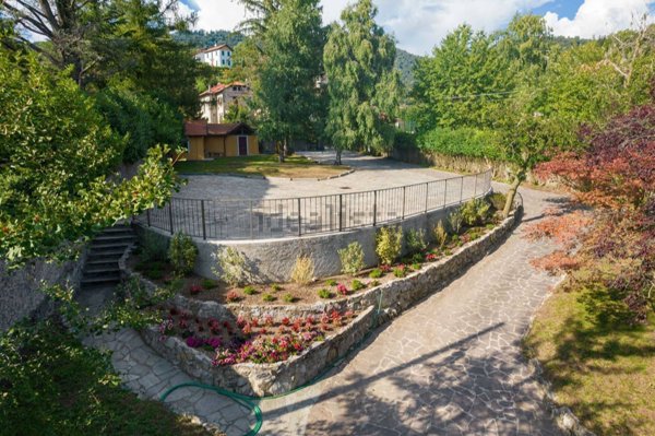 appartamento in vendita a Como in zona Como Centro