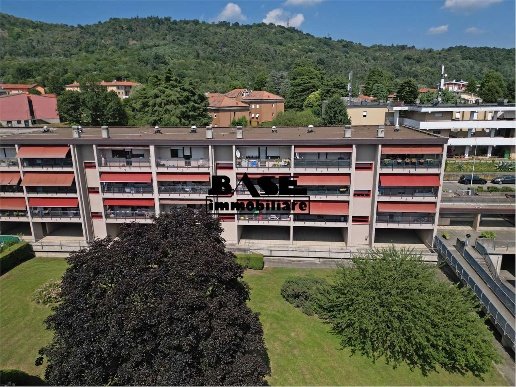 appartamento in vendita a Como in zona Prestino