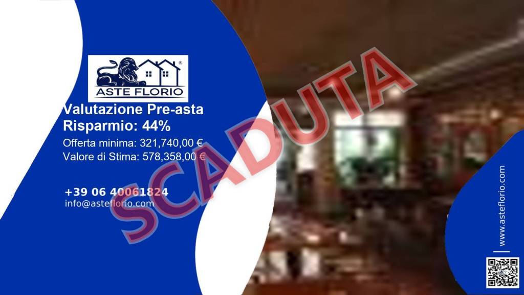 casa indipendente in vendita a Como in zona Villa Olmo