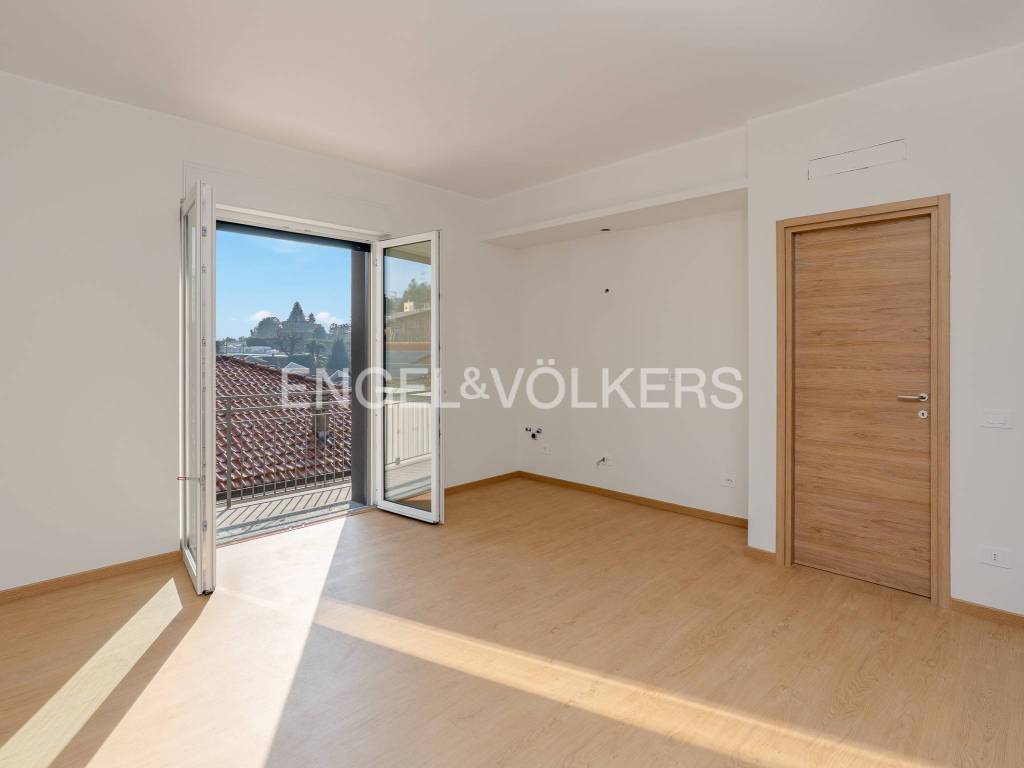 appartamento in vendita a Como in zona Prestino