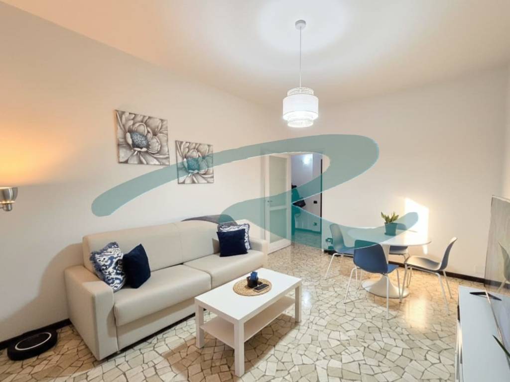 appartamento in vendita a Como in zona Borghi