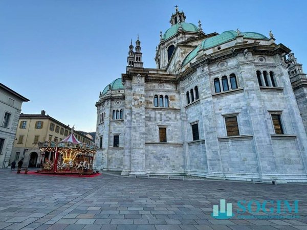 appartamento in vendita a Como in zona Como Centro