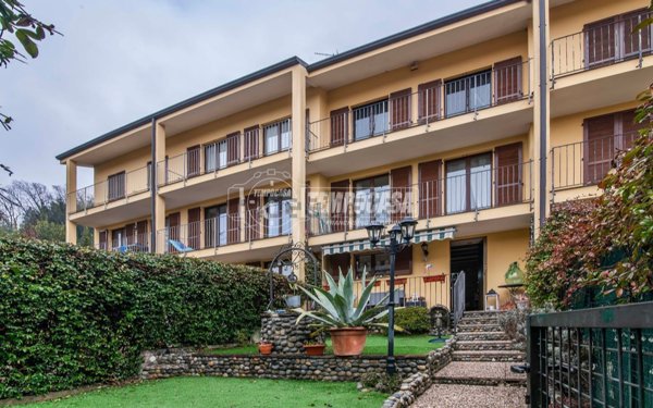 casa indipendente in vendita a Como in zona Camnago Volta