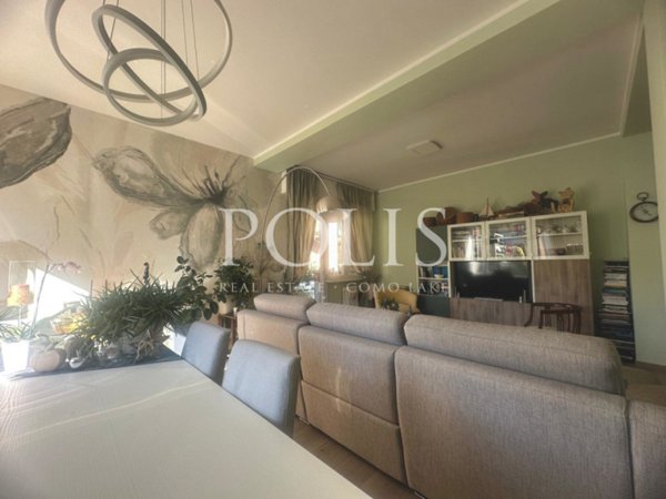 appartamento in vendita a Como in zona Borghi