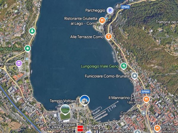 casa indipendente in vendita a Como in zona Borghi