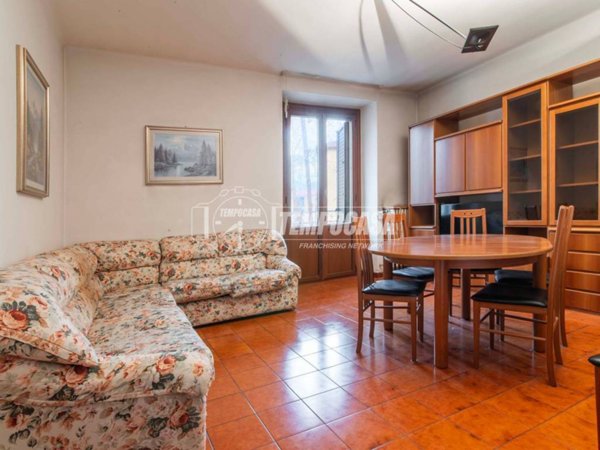 appartamento in vendita a Como in zona Lora