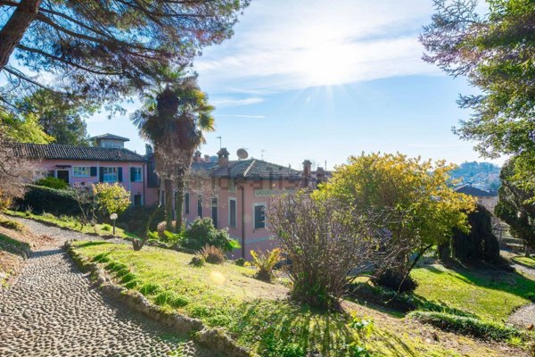 casa indipendente in vendita a Como