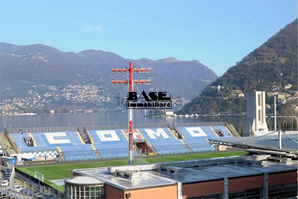 appartamento in vendita a Como in zona Como Centro