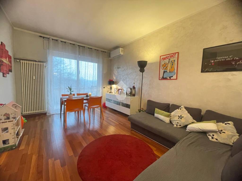 appartamento in vendita a Como in zona Rebbio