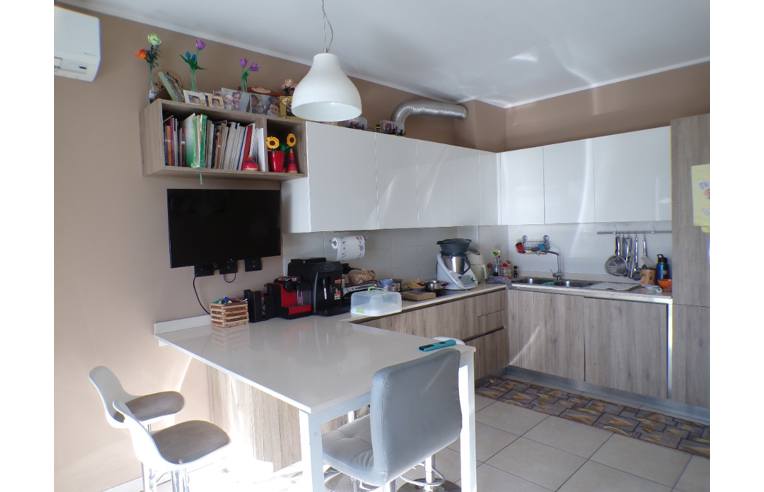 appartamento in vendita a Como in zona Albate