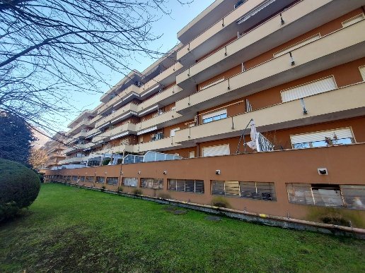 appartamento in vendita a Como in zona Sagnino