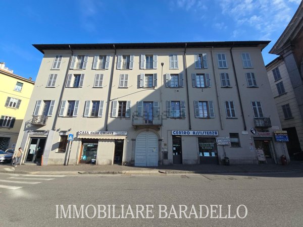 appartamento in vendita a Como in zona Como Centro
