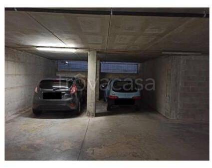 casa indipendente in vendita a Como in zona Villa Olmo