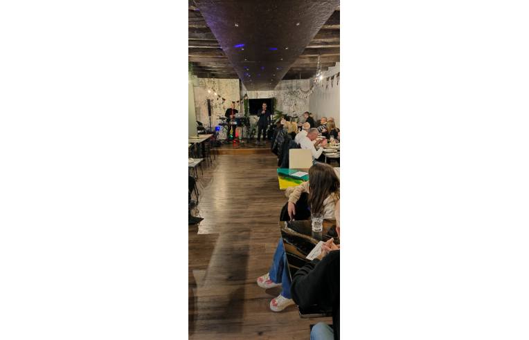 negozio in vendita a Como in zona Borghi