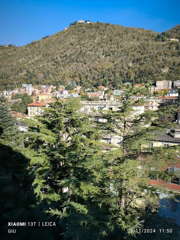 appartamento in vendita a Como in zona Como Centro