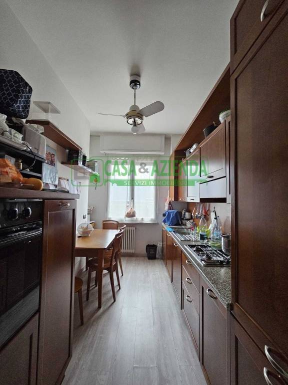 appartamento in vendita a Como in zona Sagnino